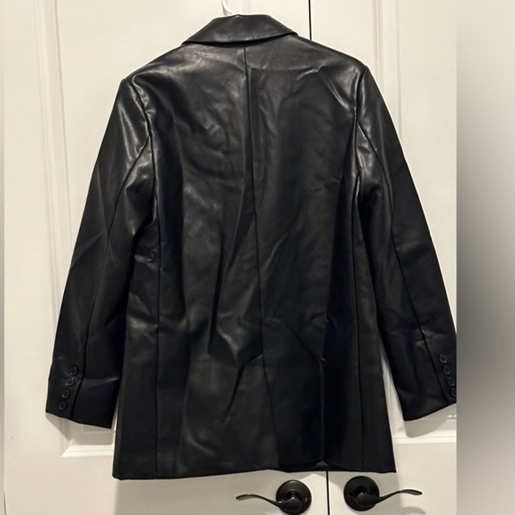REBECCA MINKOFF Black Faux Leather Oversized Jacket Size M NWT - Picture 2 of 6